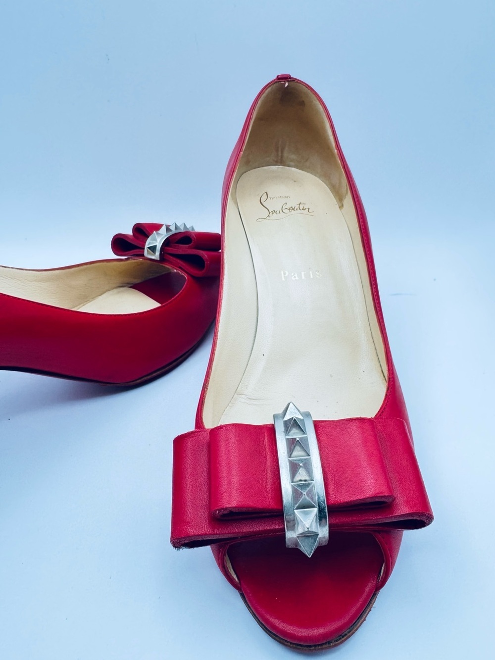 Christian Louboutin Red Leather Bow 70mm Studded Heels Pumps Size 38.5 - Picture 2 of 10